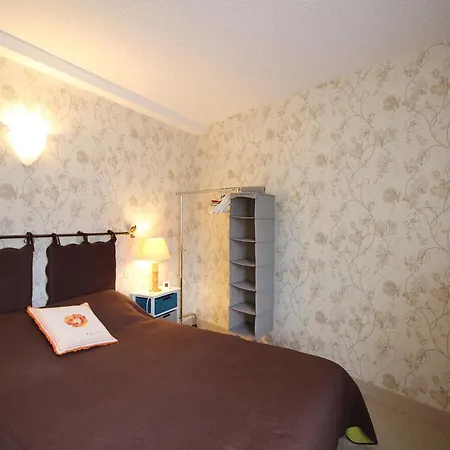 T2 Avec Balcon Et Parking Proche Centre - Fr-1-415-158 *